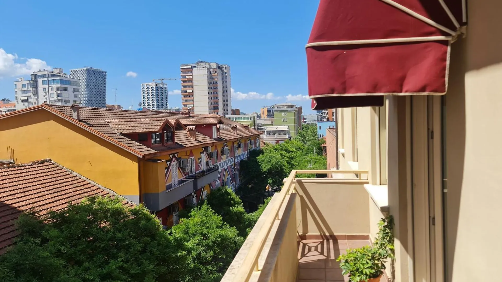 Noor Apartments Tirana Albania